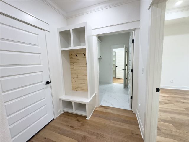 34 Newburgh Drive, Bella Vista, AR 72715