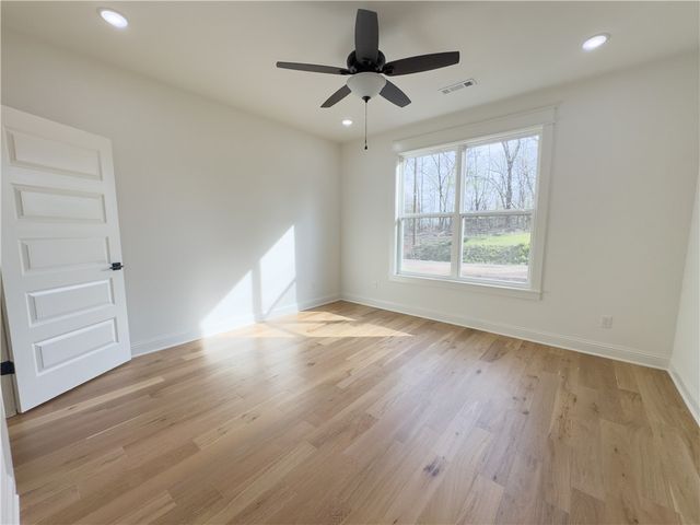 34 Newburgh Drive, Bella Vista, AR 72715