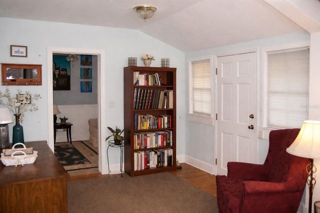 745 NE 10TH AVENUE, Gainesville, FL 32601