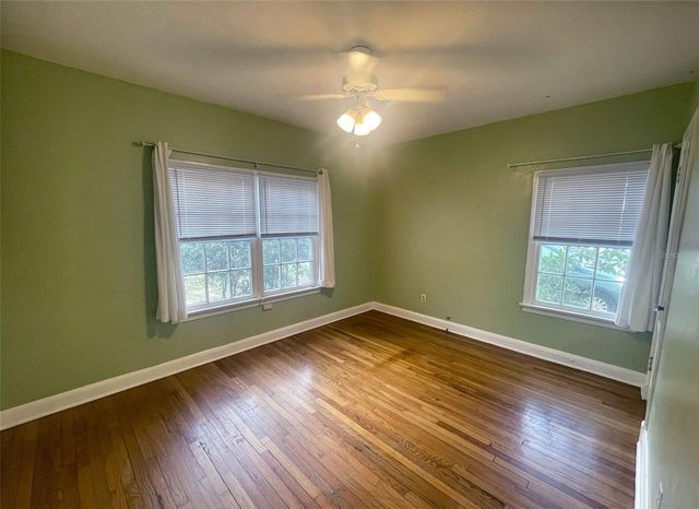 745 NE 10TH AVENUE, Gainesville, FL 32601