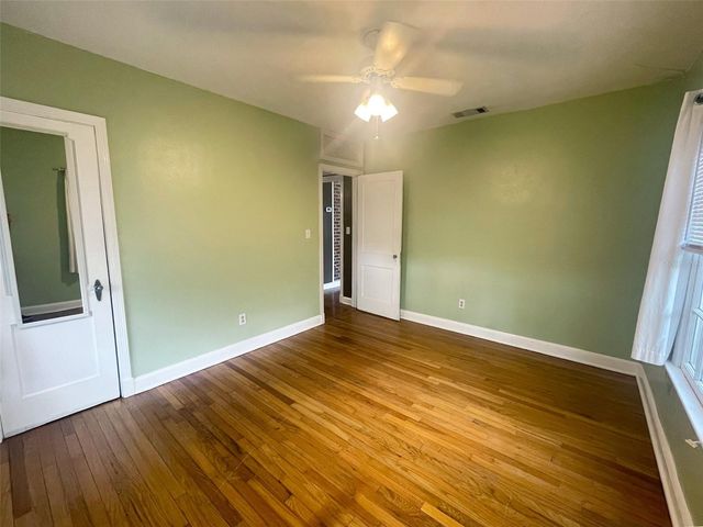 745 NE 10TH AVENUE, Gainesville, FL 32601