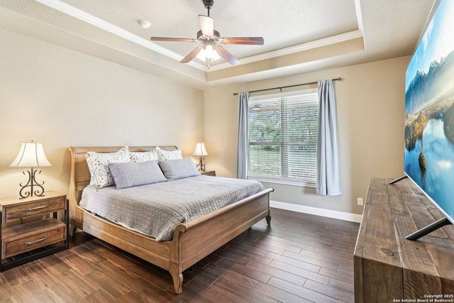 164 Abrego Lake, Floresville, TX 78114