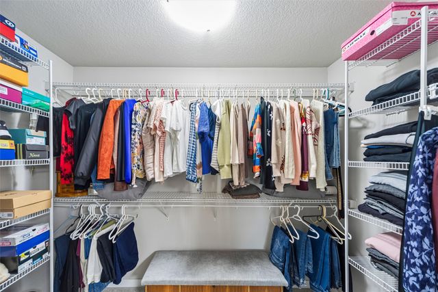 700 Patchett Drive NE, Mitchellville, IA 50169