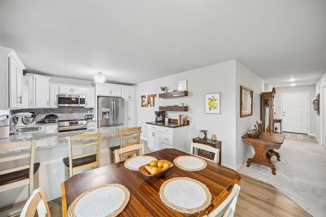 700 Patchett Drive NE, Mitchellville, IA 50169