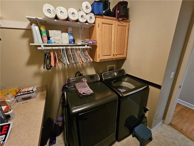 8401 Harbinger Street, Lenexa, KS 66219