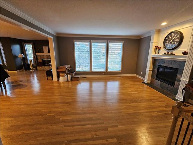 8401 Harbinger Street, Lenexa, KS 66219