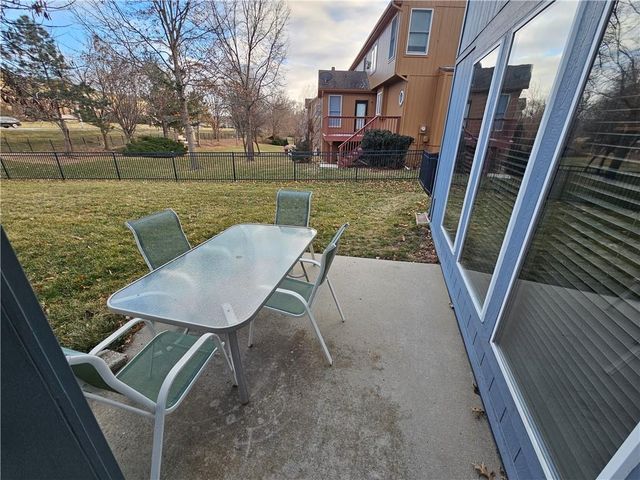 8401 Harbinger Street, Lenexa, KS 66219