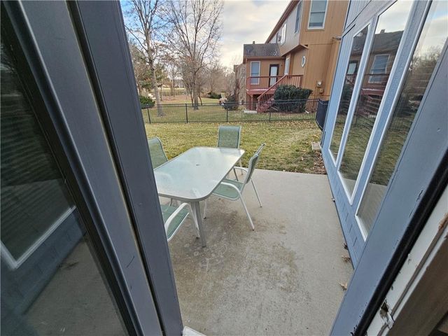 8401 Harbinger Street, Lenexa, KS 66219