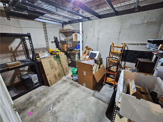 8401 Harbinger Street, Lenexa, KS 66219