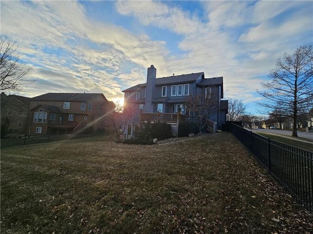 8401 Harbinger Street, Lenexa, KS 66219