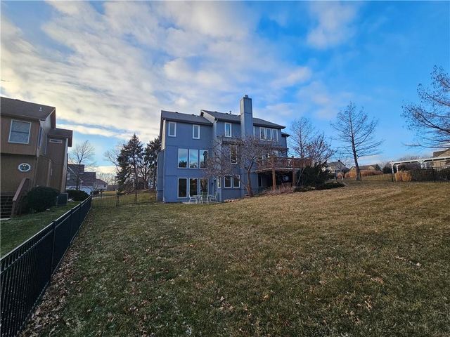 8401 Harbinger Street, Lenexa, KS 66219