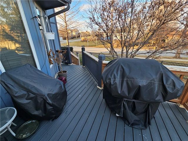 8401 Harbinger Street, Lenexa, KS 66219