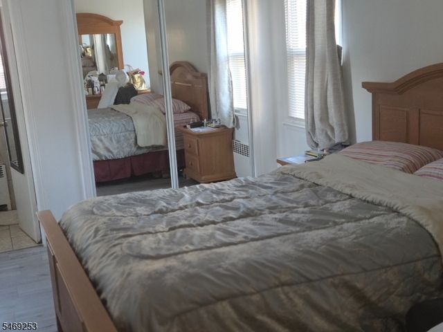 39 Hollywood Ave, Hillside Twp., NJ 07205