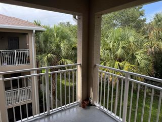 6556 Emerald Dunes Drive 306, West Palm Beach, FL 33411