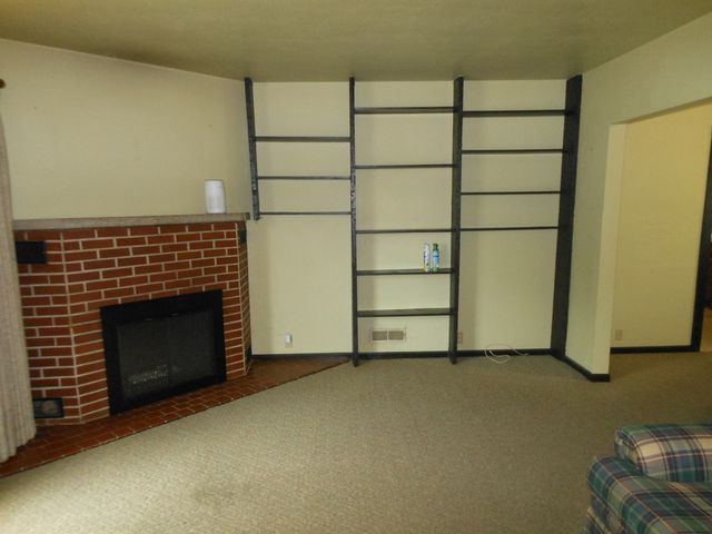 710 Ingalls Avenue, Joliet, IL 60435