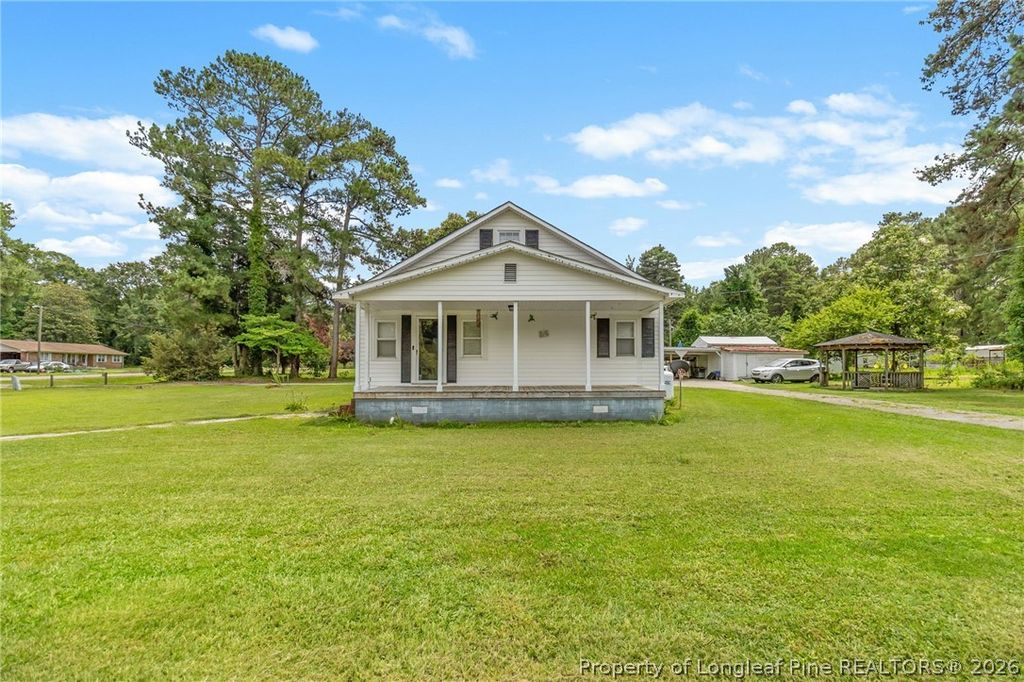 96 Surry Drive, Lumberton, NC 28358 — photo 2