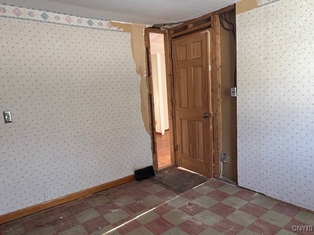 6 Mayberry Place, New Hartford, NY 13413