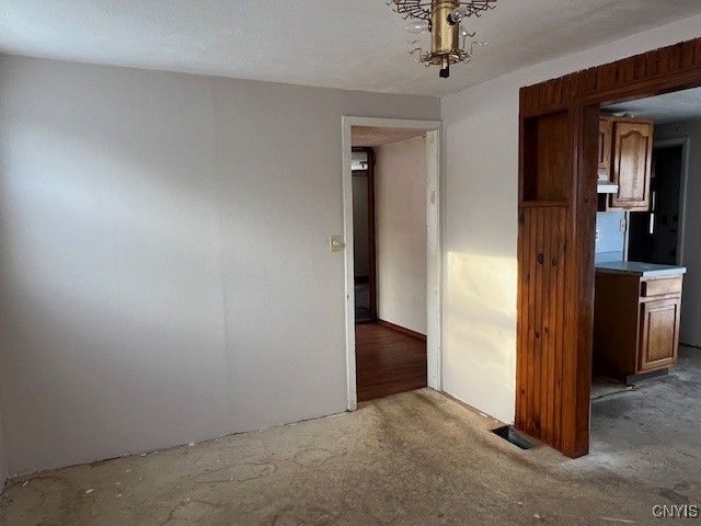 6 Mayberry Place, New Hartford, NY 13413