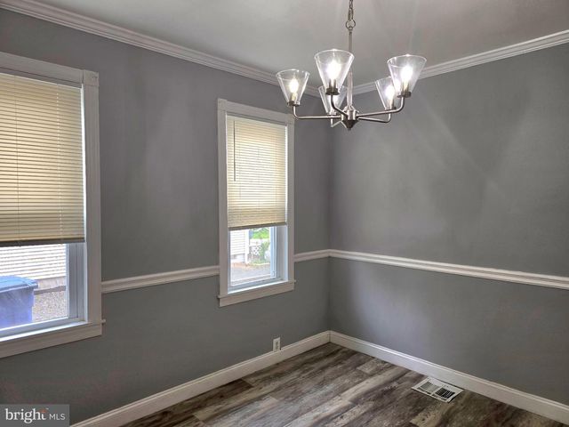238 CLIFTON AVE, Mount Holly, NJ 08060