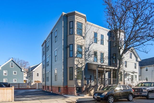 43-45 Blossom Street 6, Chelsea, MA 02150