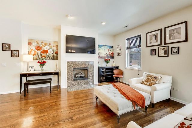 4149 N KENMORE Avenue 2N, Chicago, IL 60613