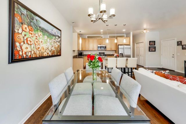 4149 N KENMORE Avenue 2N, Chicago, IL 60613