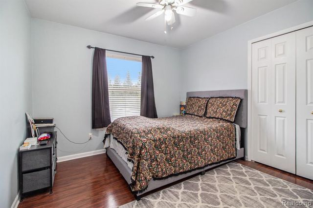 23840 Brentwood Drive, Trenton, MI 48183