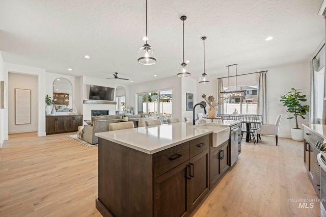 12530 S Lenora Pl., Nampa, ID 83686