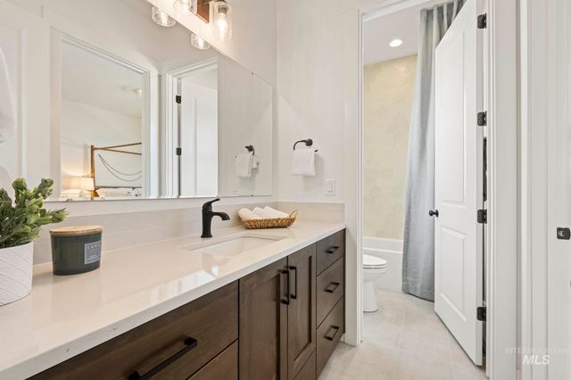 12530 S Lenora Pl., Nampa, ID 83686