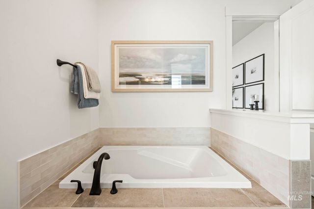 12530 S Lenora Pl., Nampa, ID 83686