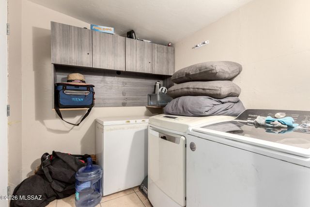 244 W Missouri Street, Tucson, AZ 85714