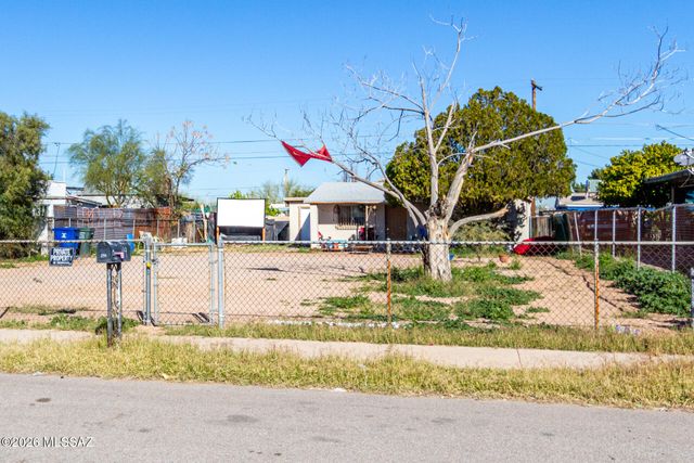 244 W Missouri Street, Tucson, AZ 85714