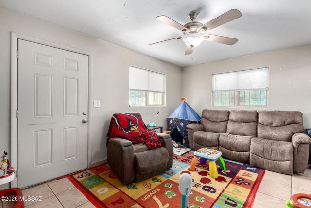 244 W Missouri Street, Tucson, AZ 85714