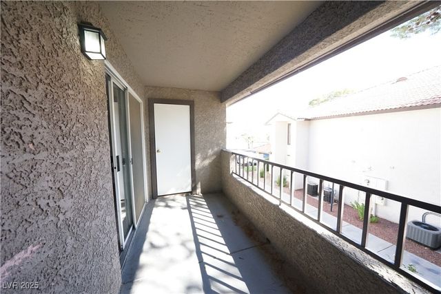 2606 South Durango Drive 264, Las Vegas, NV 89117