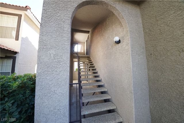 2606 South Durango Drive 264, Las Vegas, NV 89117