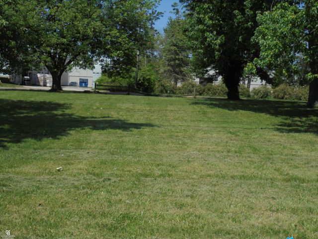 35080 Hengesbach Drive, Clinton Township, MI 48035