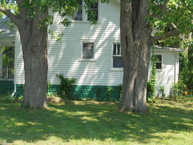 35080 Hengesbach Drive, Clinton Township, MI 48035