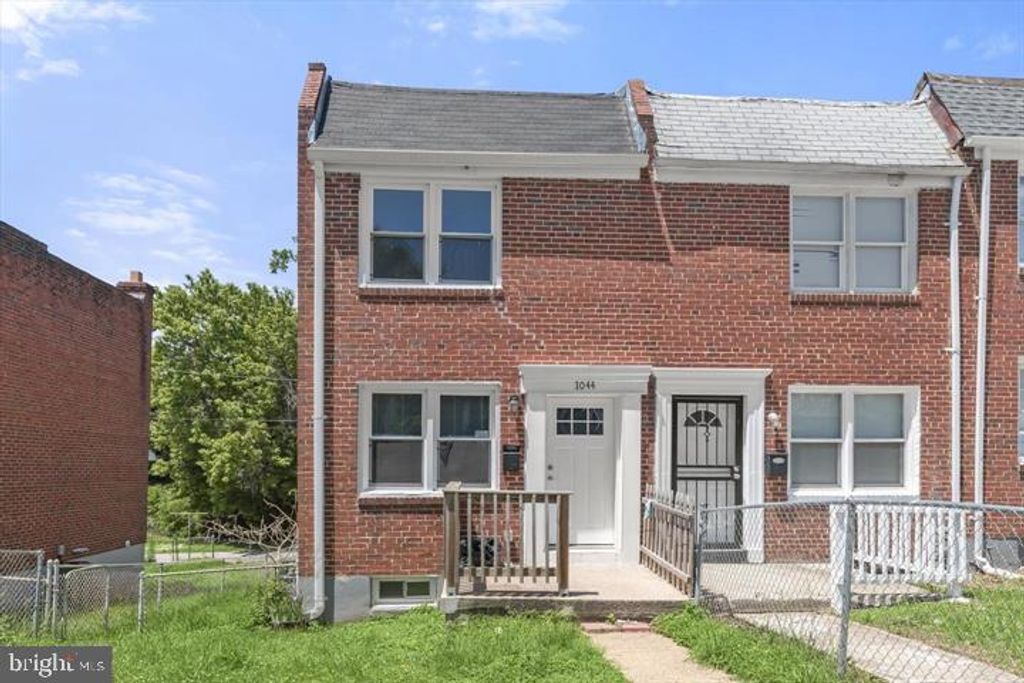 1044 ELLICOTT DRIVEWAY, Baltimore, MD 21216