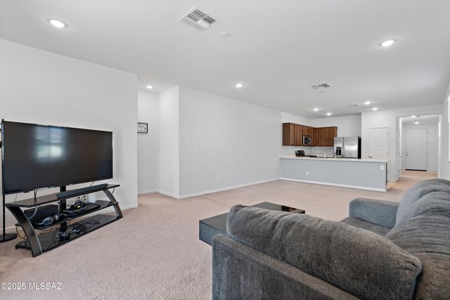 21900 E Thunderhead Drive, Red Rock, AZ 85145