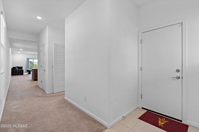 21900 E Thunderhead Drive, Red Rock, AZ 85145