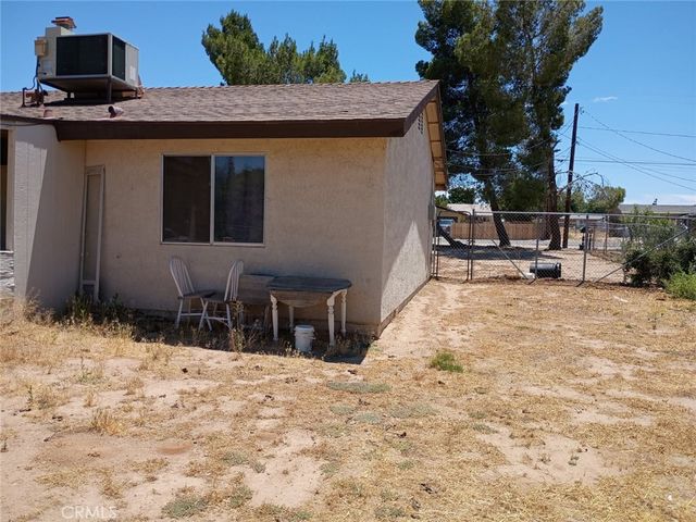 15472 Jasmine Street, Victorville, CA 92395