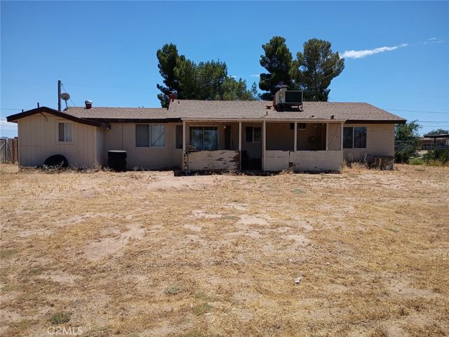 15472 Jasmine Street, Victorville, CA 92395