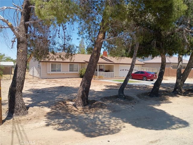 15472 Jasmine Street, Victorville, CA 92395
