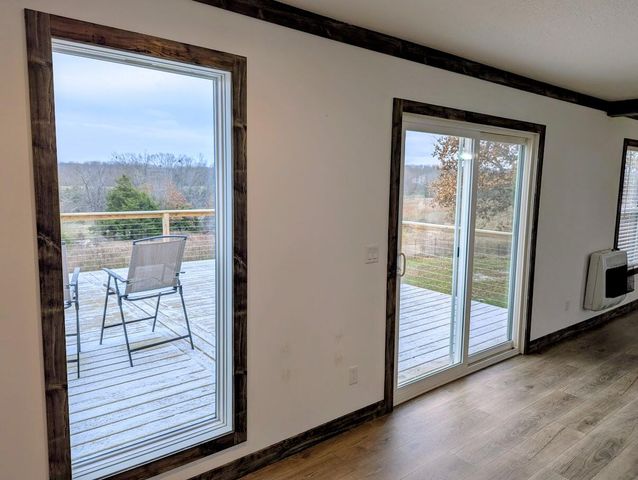 2144 State Highway O, Seymour, MO 65746