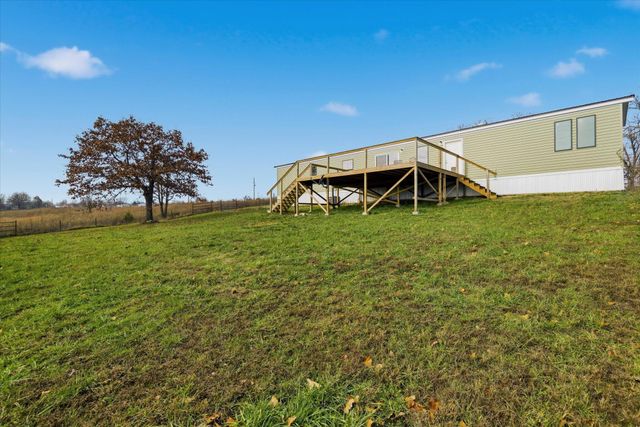 2144 State Highway O, Seymour, MO 65746