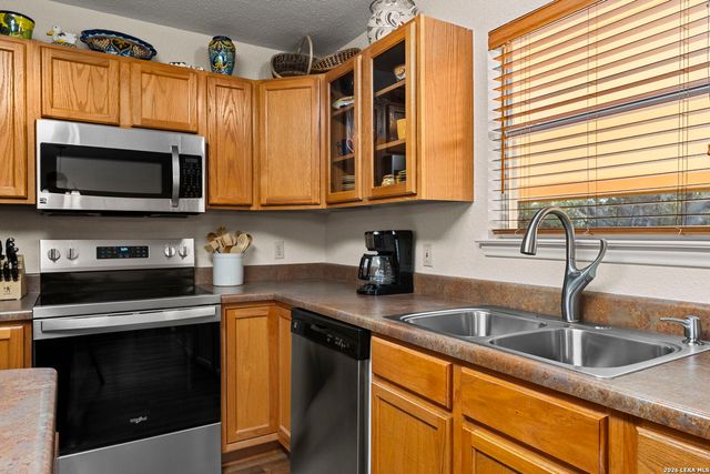 134 Looker Drive, Ingram, TX 78025