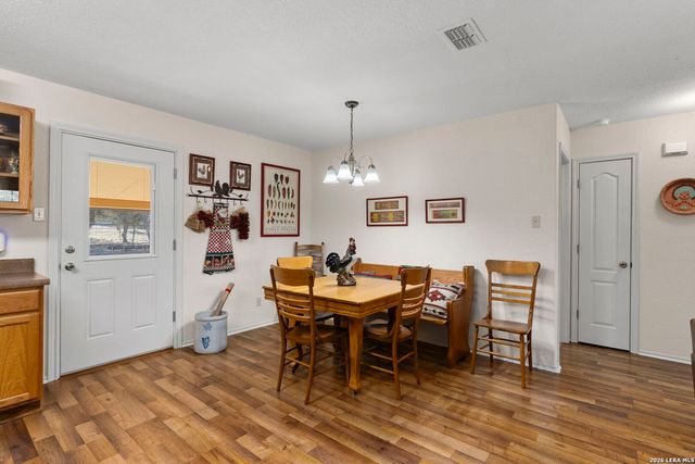 134 Looker Drive, Ingram, TX 78025