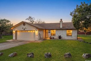 134 Looker Drive, Ingram, TX 78025