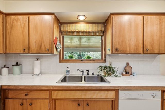 12725 E 25TH Ave, Spokane, WA 99216