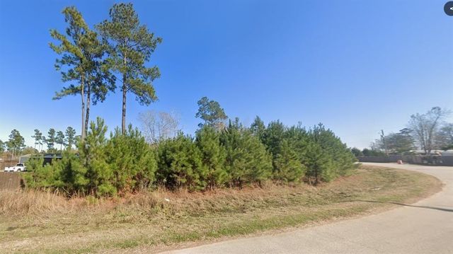 311 County Rd 3479, Cleveland, TX 77327